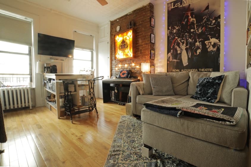 219-square-foot-nyc-studio-apartment-tour-video-and-photos-apartment